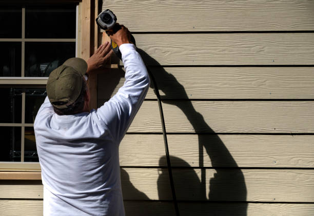 Best Engineered Wood Siding  in La Luz, NM